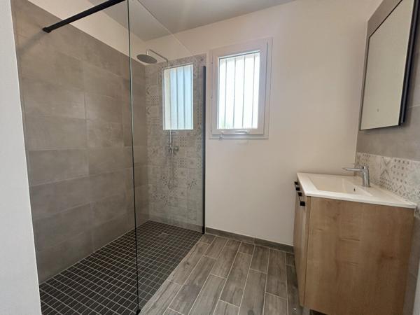 Pavillon NEUF de PP 3 chambres Saint Martial De Vitaterne