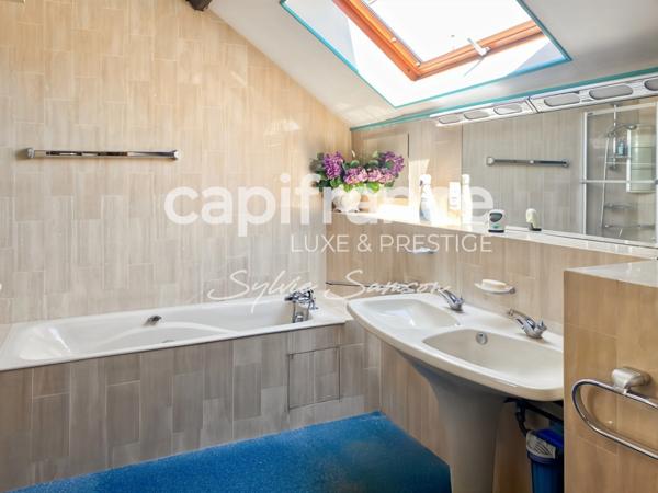 Appartement à vendre 4 pièces 180 M2 MANTES LA JOLIE (78)