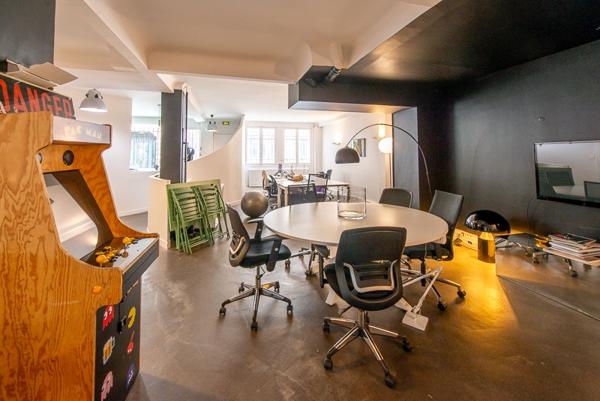 Bureaux-lofts  309 m² minutes métro Pigalle