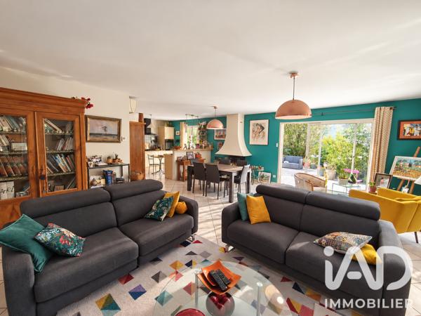 Maison à vendre 5 pièces 151 m² Montguyon