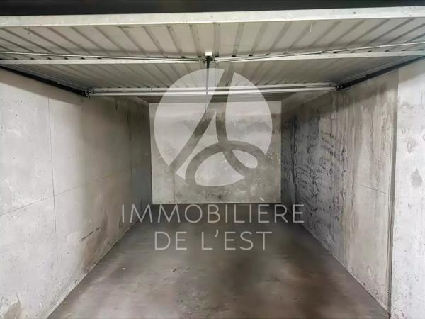 GARAGE - SANS SOUCI - 15M²
