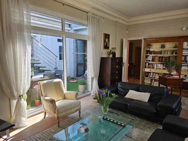 Appartement au jardin public