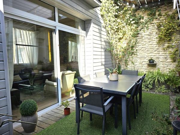 Appartement au jardin public
