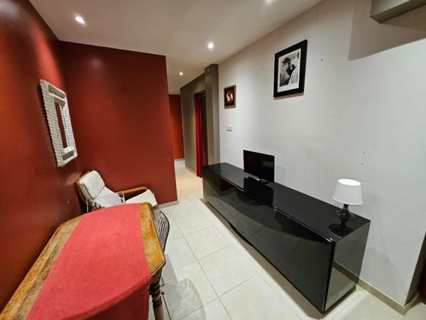 Appartement au jardin public