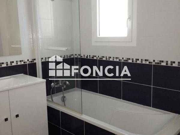 Location Maison 4 pièces 75.21 m² - 533 CHEMIN DU BOUILLIDOU Le Cannet Des Maures 83340