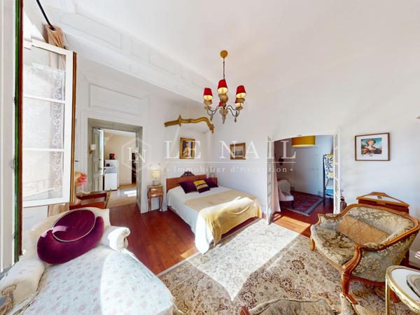 Confortable hôtel particulier avec 3 gîtes dans le quartier historique d'Issoudun (Indre)