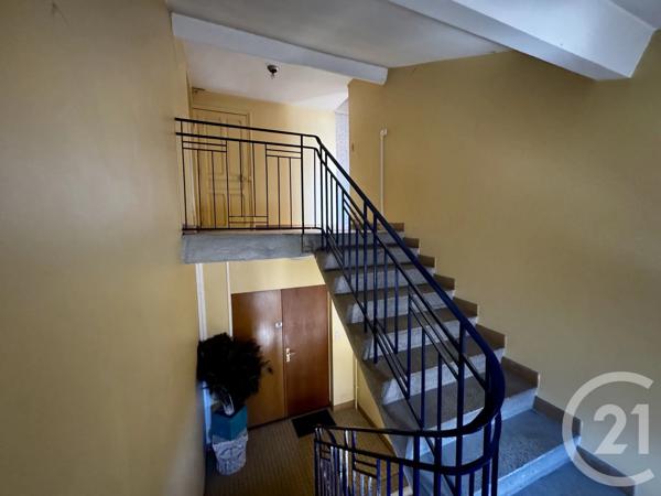 Appartement F3 à vendre  3 pièces - 87 m 2   ETAIN  - 55