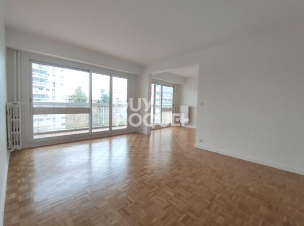 4 PIECES 2 CHAMBRES 82m2