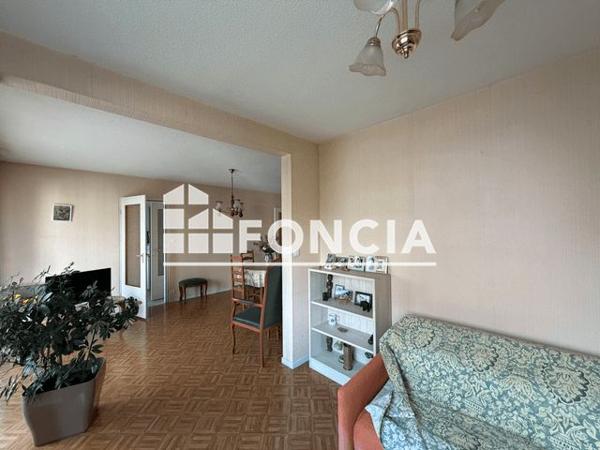 Location Appartement 4 pièces 79.42 m² - 5 RUE LUDOVIC TRARIEUX Perigueux 24000