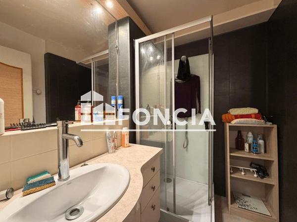 Location Appartement 4 pièces 79.42 m² - 5 RUE LUDOVIC TRARIEUX Perigueux 24000