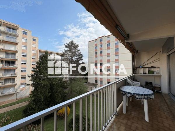 Location Appartement 4 pièces 79.42 m² - 5 RUE LUDOVIC TRARIEUX Perigueux 24000