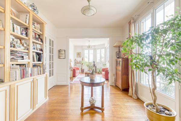 Issy-les-Moulineaux (92130) Appartement familial de 6/7 pièces au calme