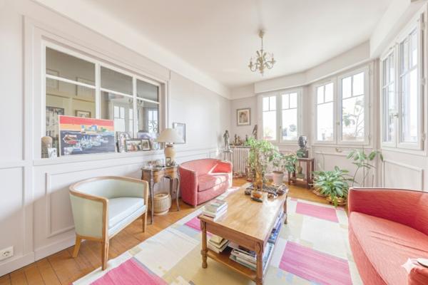 Issy-les-Moulineaux (92130) Appartement familial de 6/7 pièces au calme