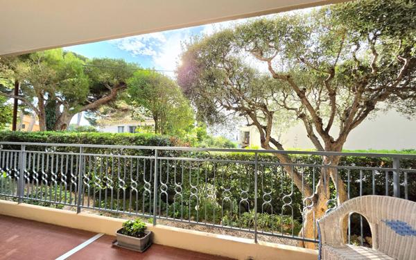 Appartement à vendre    3 pièces • 68,78 m2 Sanary-sur-Mer