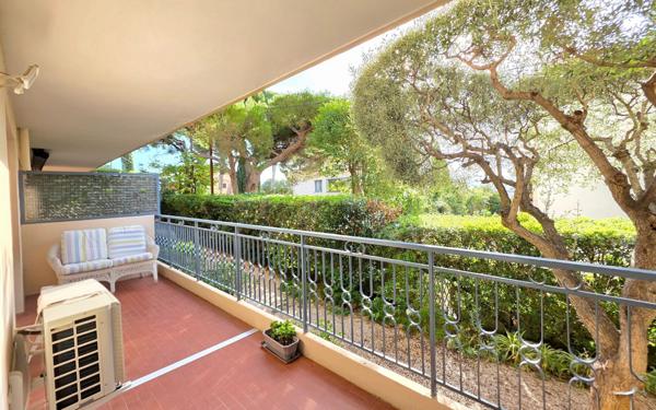 Appartement à vendre    3 pièces • 68,78 m2 Sanary-sur-Mer