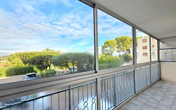 Appartement à vendre    3 pièces • 68,78 m2 Sanary-sur-Mer