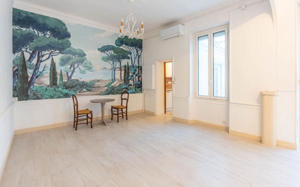 Maison à vendre    6 pièces •  Pertuis