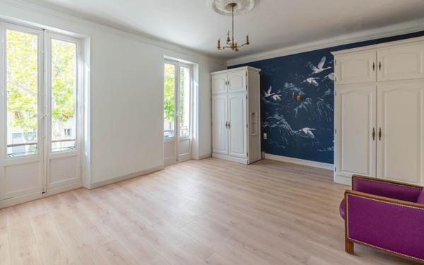 Maison à vendre    6 pièces •  Pertuis