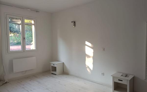 Maison à vendre    4 pièces •  Meynes