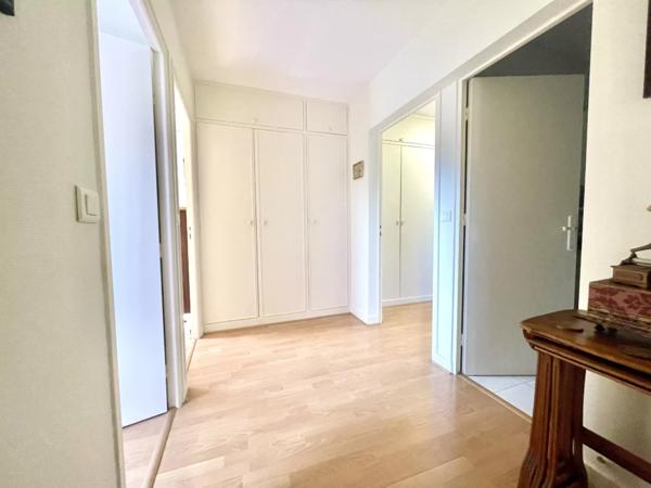 Dernier étage duplex T4 Guist’hau Aristide Briand terrasse et box
