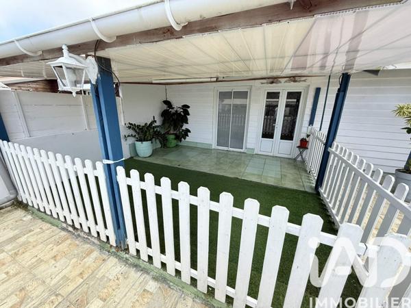 Location maison 6 pièces 122 m² Saint-Philippe