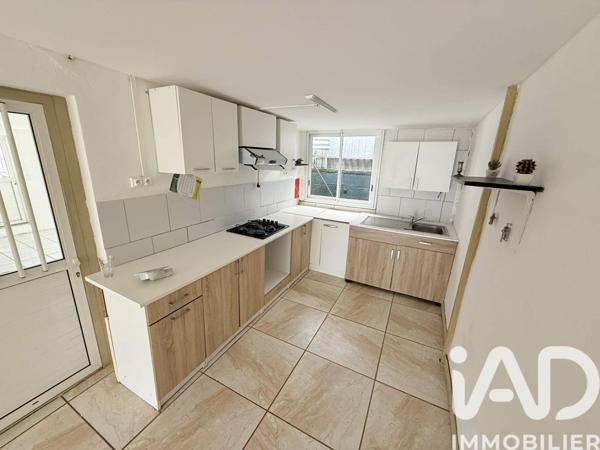 Location maison 6 pièces 122 m² Saint-Philippe