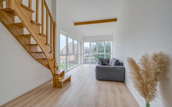 Maison à vendre    7 pièces • 137,82 m2 Crosne