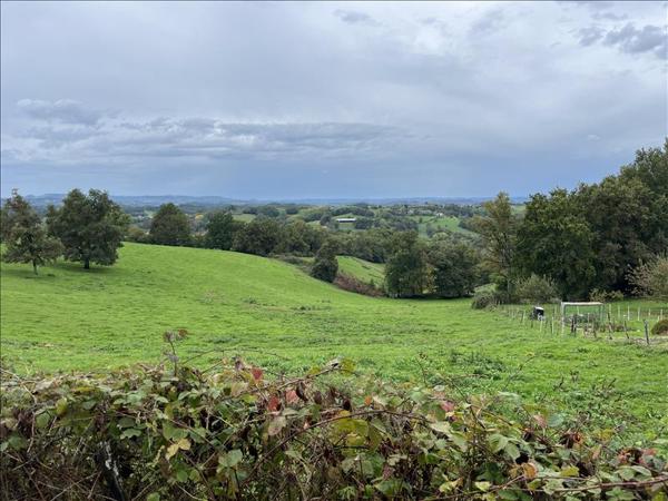 Terrain à vendre |  Ussac |  1500 m²