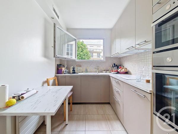 Appartement F4 à vendre  4 pièces - 73,53 m2 BOURG LA REINE - 92