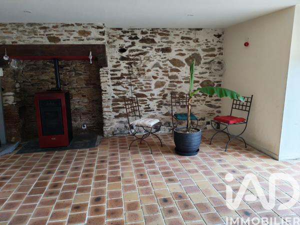 Maison à vendre 5 pièces 220 m² Châlus