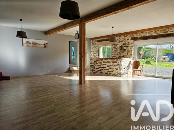 Maison à vendre 5 pièces 220 m² Châlus