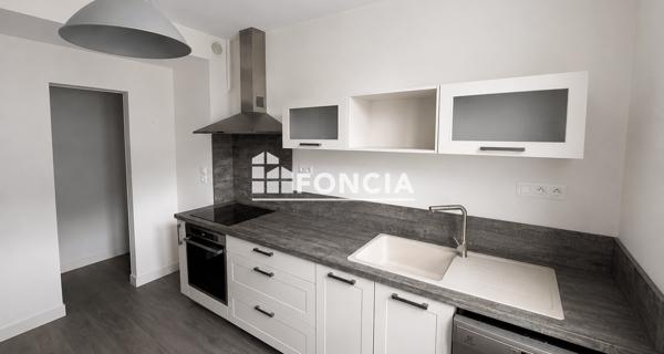 À vendre Maison 5 pièces 94 m² - Poitiers 86000