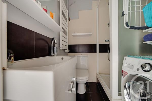 Appartement F2 à vendre  2 pièces - 29,60 m2 PARIS - 75010