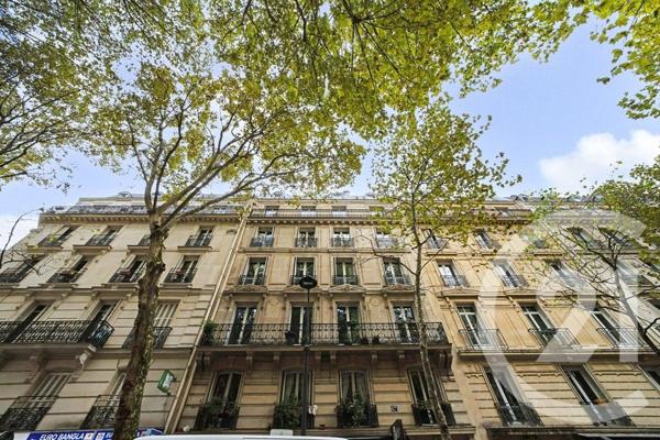 Appartement F2 à vendre  2 pièces - 29,60 m2 PARIS - 75010