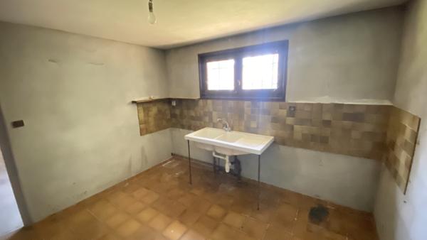 Saint-Just-Saint-Rambert (42170) Maison d'habitation de 110m2 sur 1705m2 de terrain