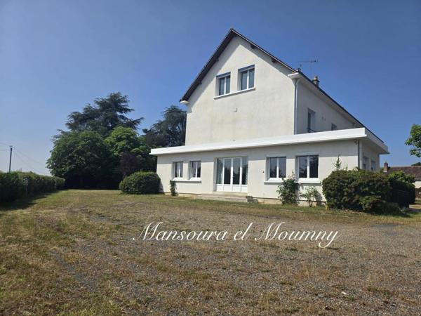 Propriété à vendre 20 pièces CHATEAU RENAULT (37)