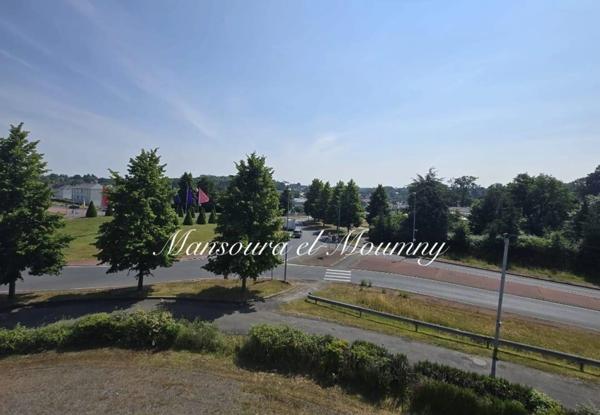 Propriété à vendre 20 pièces CHATEAU RENAULT (37)