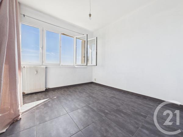 Appartement T3 à vendre  3 pièces - 54 m2 TOULON - 83