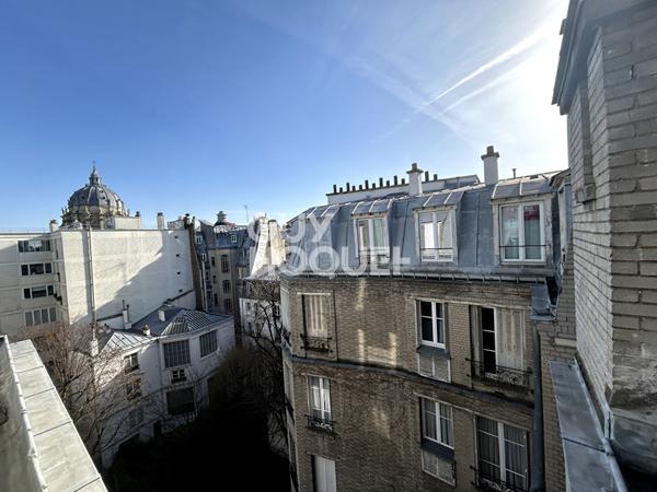 Studio fonctionnel en dernier étage - Idéal investisseur ou premier achat