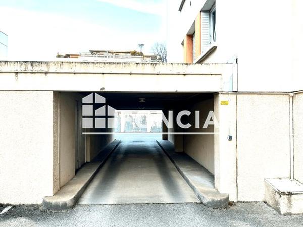 Location Parking - 54 RUE VILLON Lyon 69008