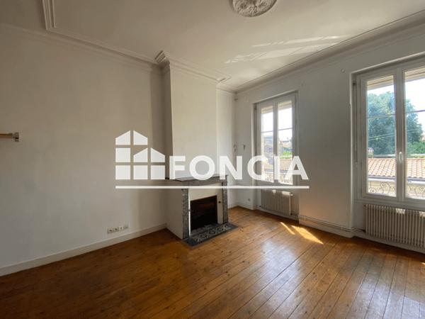 Location Appartement 3 pièces 73.21 m² - 24 RUE JULES STEEG Bordeaux 33800