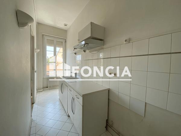 Location Appartement 3 pièces 73.21 m² - 24 RUE JULES STEEG Bordeaux 33800