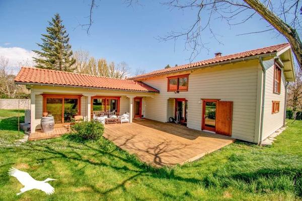 Maison à vendre |  Montgeard |  6 pièces | 258 m²