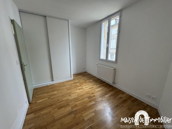 Location Maison de ville - 4 pièces - 93m² - Cour - COGNAC Quartier Saint Martin
