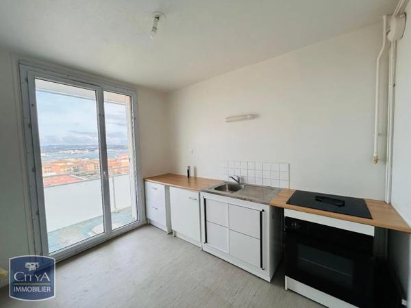 Appartement à louer 3 pièces 65.8m²