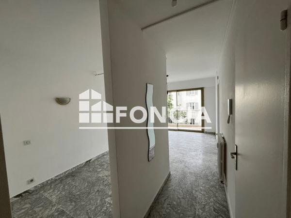 Location Studio 28.49 m² - 39 BOULEVARD WILSON Antibes 06600