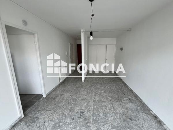 Location Studio 28.49 m² - 39 BOULEVARD WILSON Antibes 06600