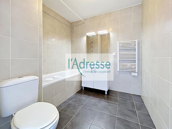 2 pièces Antibes Etage élevé avec 2 parkings sous-sol