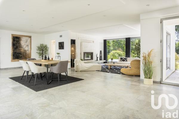 Maison à vendre 10 pièces 320 m² Sautron