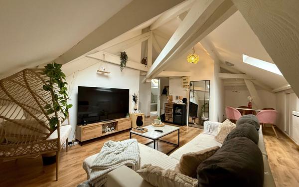 Appartement à louer    2 pièces • 53,51 m2 Hayange